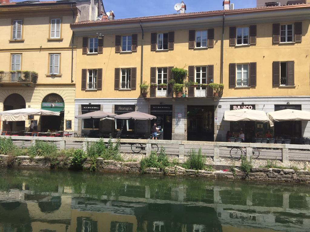 Lovelyloft - Alzaia Naviglio Milánó Kültér fotó